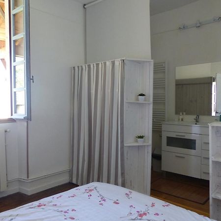 Montaut Maison Arriu住宿加早餐旅馆 外观 照片